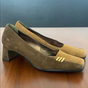 LORBAC Vintage suede block heel pump, size 36